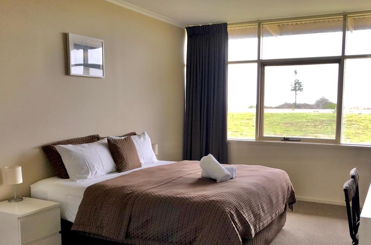 Highway One Motel Ceduna Exterior photo