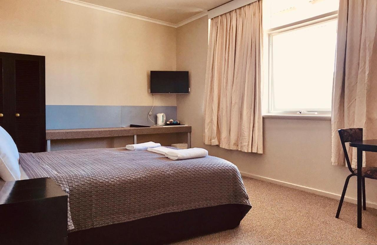 Highway One Motel Ceduna Exterior photo